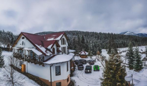  12 Months Estate  Мысловка